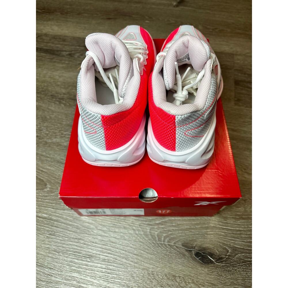 New with tag/box - 5Y - Reebok Press Shoes - Pink/White - Picture 9 of 9